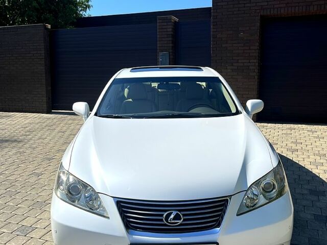 Білий Лексус ЕС, об'ємом двигуна 3.5 л та пробігом 222 тис. км за 9300 $, фото 1 на Automoto.ua