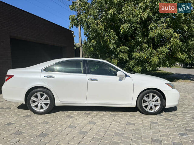 Білий Лексус ЕС, об'ємом двигуна 0 л та пробігом 220 тис. км за 9600 $, фото 4 на Automoto.ua