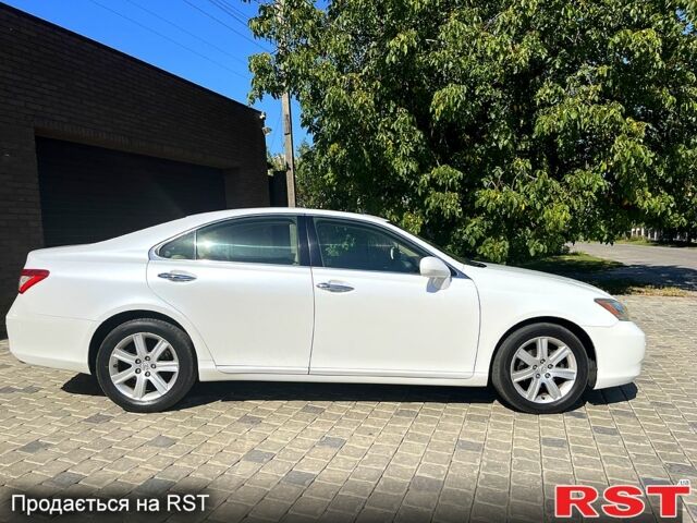 Белый Лексус ЕС, объемом двигателя 3.5 л и пробегом 221 тыс. км за 9300 $, фото 3 на Automoto.ua