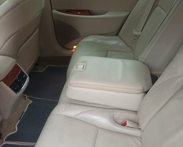 Белый Лексус ЕС, объемом двигателя 3.46 л и пробегом 170 тыс. км за 12222 $, фото 8 на Automoto.ua