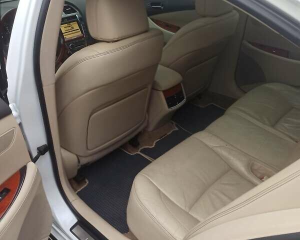 Белый Лексус ЕС, объемом двигателя 3.46 л и пробегом 170 тыс. км за 12222 $, фото 7 на Automoto.ua