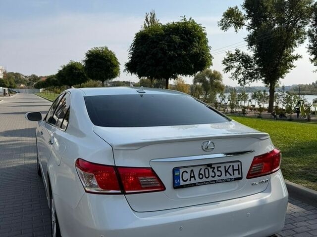 Белый Лексус ЕС, объемом двигателя 3.46 л и пробегом 175 тыс. км за 11200 $, фото 11 на Automoto.ua