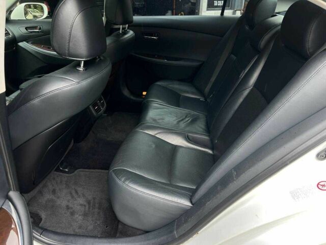 Белый Лексус ЕС, объемом двигателя 3.5 л и пробегом 199 тыс. км за 11900 $, фото 15 на Automoto.ua