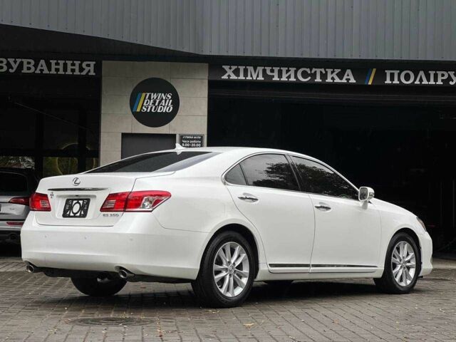 Белый Лексус ЕС, объемом двигателя 3.5 л и пробегом 199 тыс. км за 11900 $, фото 6 на Automoto.ua