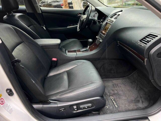 Білий Лексус ЕС, об'ємом двигуна 3.5 л та пробігом 199 тис. км за 12500 $, фото 17 на Automoto.ua