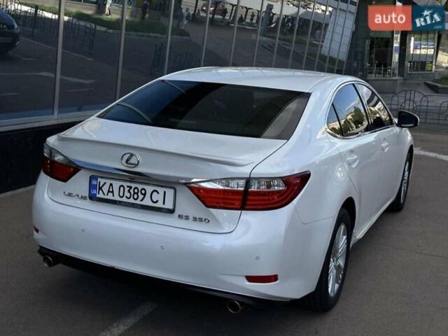 Белый Лексус ЕС, объемом двигателя 3.46 л и пробегом 149 тыс. км за 16700 $, фото 9 на Automoto.ua