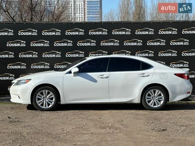 Белый Лексус ЕС, объемом двигателя 3.46 л и пробегом 162 тыс. км за 16600 $, фото 9 на Automoto.ua