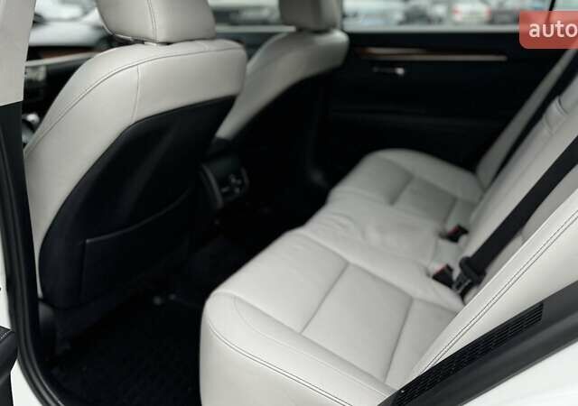 Белый Лексус ЕС, объемом двигателя 2.5 л и пробегом 178 тыс. км за 16500 $, фото 16 на Automoto.ua