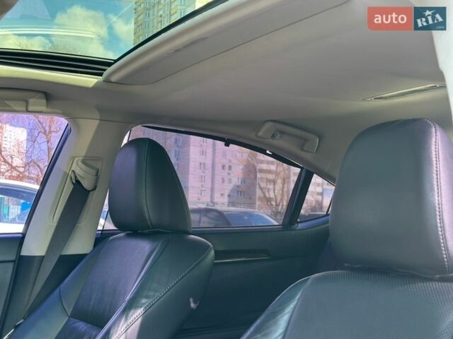 Белый Лексус ЕС, объемом двигателя 3.46 л и пробегом 162 тыс. км за 16600 $, фото 12 на Automoto.ua