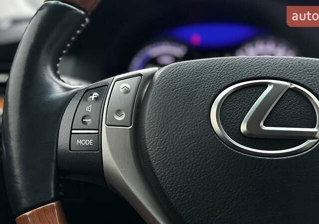 Белый Лексус ЕС, объемом двигателя 2.5 л и пробегом 178 тыс. км за 16500 $, фото 34 на Automoto.ua