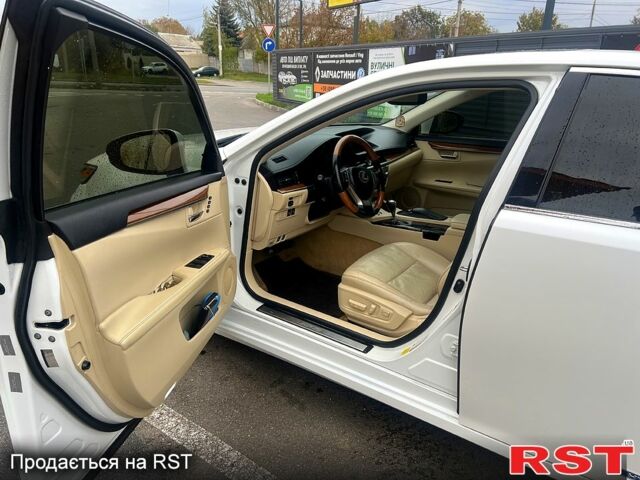 Білий Лексус ЕС, об'ємом двигуна 2.5 л та пробігом 240 тис. км за 16300 $, фото 9 на Automoto.ua
