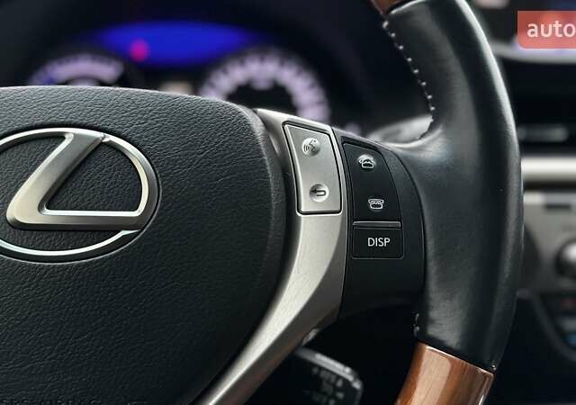 Белый Лексус ЕС, объемом двигателя 2.5 л и пробегом 178 тыс. км за 16500 $, фото 33 на Automoto.ua