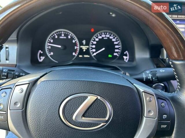 Белый Лексус ЕС, объемом двигателя 3.46 л и пробегом 149 тыс. км за 16700 $, фото 11 на Automoto.ua
