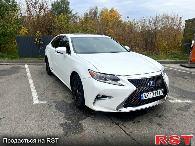 Білий Лексус ЕС, об'ємом двигуна 2.5 л та пробігом 240 тис. км за 16300 $, фото 5 на Automoto.ua