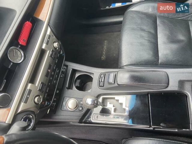 Білий Лексус ЕС, об'ємом двигуна 2.5 л та пробігом 213 тис. км за 15777 $, фото 22 на Automoto.ua