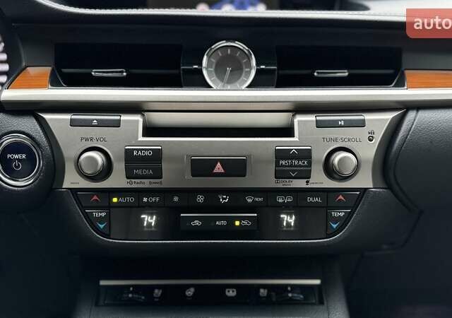 Белый Лексус ЕС, объемом двигателя 2.5 л и пробегом 178 тыс. км за 16500 $, фото 28 на Automoto.ua