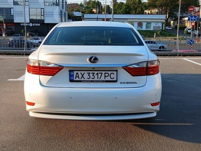 Білий Лексус ЕС, об'ємом двигуна 2.49 л та пробігом 39 тис. км за 18500 $, фото 4 на Automoto.ua
