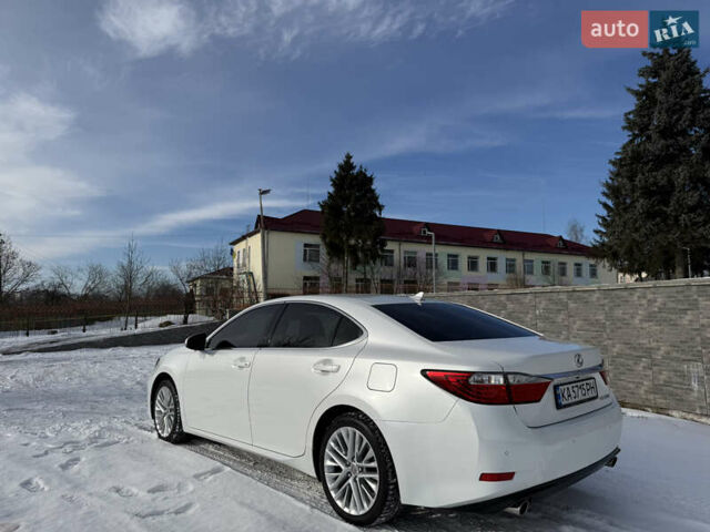 Белый Лексус ЕС, объемом двигателя 3.5 л и пробегом 87 тыс. км за 22500 $, фото 8 на Automoto.ua