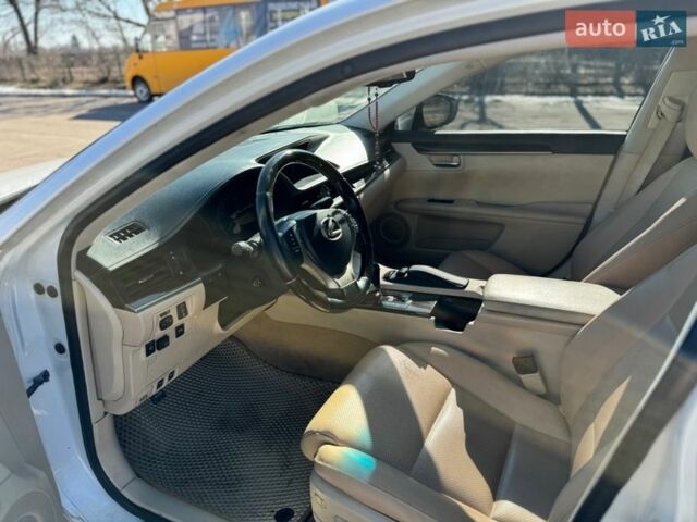 Білий Лексус ЕС, об'ємом двигуна 3.5 л та пробігом 271 тис. км за 12999 $, фото 46 на Automoto.ua
