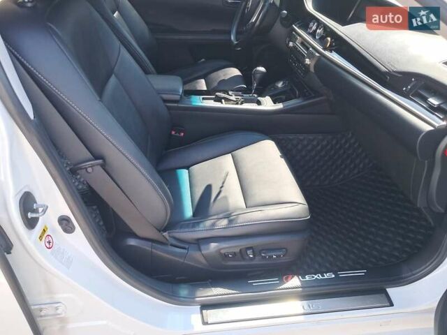 Белый Лексус ЕС, объемом двигателя 2.49 л и пробегом 195 тыс. км за 15500 $, фото 8 на Automoto.ua