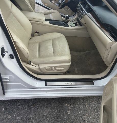 Белый Лексус ЕС, объемом двигателя 2 л и пробегом 160 тыс. км за 14300 $, фото 7 на Automoto.ua