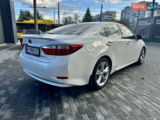 Белый Лексус ЕС, объемом двигателя 2.49 л и пробегом 167 тыс. км за 17500 $, фото 9 на Automoto.ua