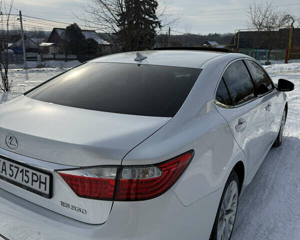 Белый Лексус ЕС, объемом двигателя 3.5 л и пробегом 87 тыс. км за 22500 $, фото 47 на Automoto.ua