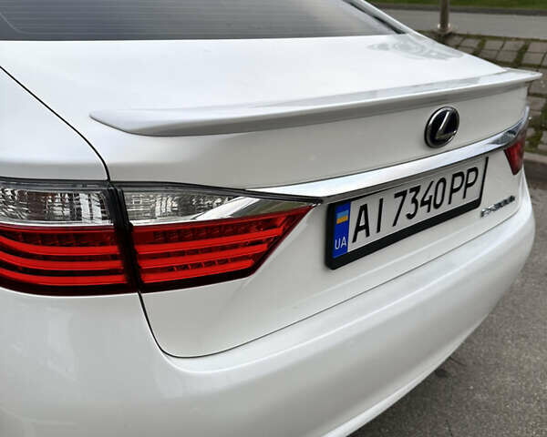 Білий Лексус ЕС, об'ємом двигуна 2.49 л та пробігом 228 тис. км за 17300 $, фото 18 на Automoto.ua