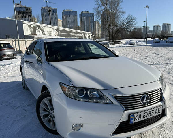 Білий Лексус ЕС, об'ємом двигуна 2.5 л та пробігом 192 тис. км за 18600 $, фото 3 на Automoto.ua