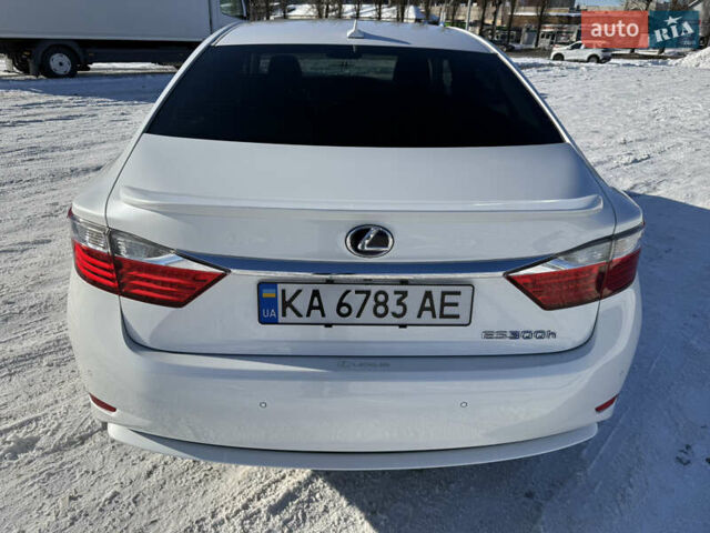 Білий Лексус ЕС, об'ємом двигуна 2.5 л та пробігом 192 тис. км за 18600 $, фото 10 на Automoto.ua