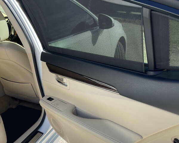 Білий Лексус ЕС, об'ємом двигуна 3.46 л та пробігом 165 тис. км за 20600 $, фото 19 на Automoto.ua