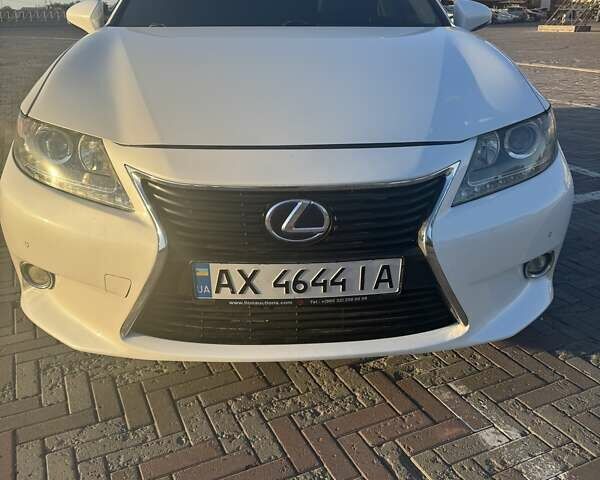 Белый Лексус ЕС, объемом двигателя 2.49 л и пробегом 362 тыс. км за 14700 $, фото 16 на Automoto.ua