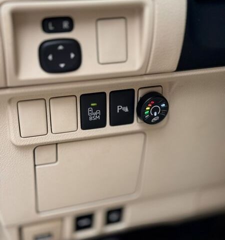 Белый Лексус ЕС, объемом двигателя 2.49 л и пробегом 79 тыс. км за 20499 $, фото 38 на Automoto.ua