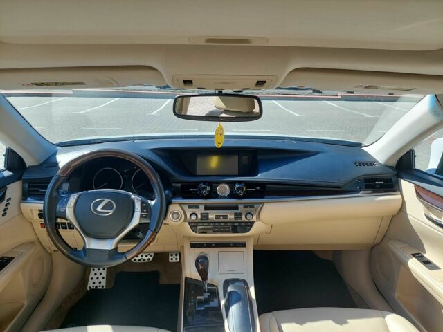 Білий Лексус ЕС, об'ємом двигуна 3.5 л та пробігом 185 тис. км за 23500 $, фото 23 на Automoto.ua