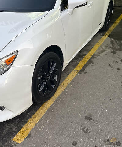 Білий Лексус ЕС, об'ємом двигуна 2.49 л та пробігом 100 тис. км за 25000 $, фото 2 на Automoto.ua