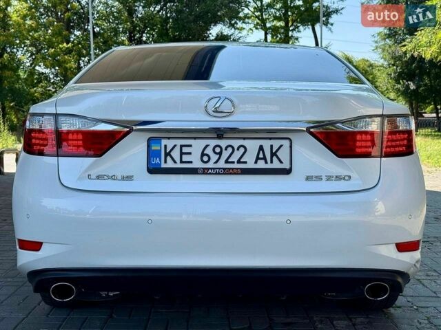 Білий Лексус ЕС, об'ємом двигуна 2.49 л та пробігом 185 тис. км за 14800 $, фото 12 на Automoto.ua