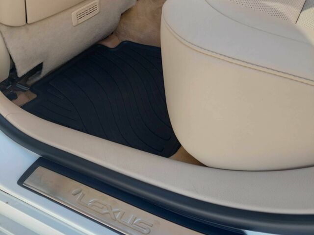 Білий Лексус ЕС, об'ємом двигуна 3.5 л та пробігом 185 тис. км за 23500 $, фото 17 на Automoto.ua