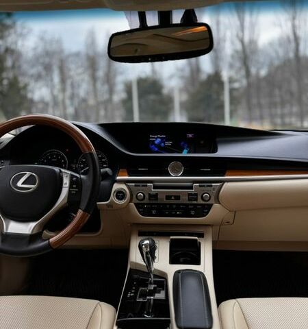 Белый Лексус ЕС, объемом двигателя 2.49 л и пробегом 79 тыс. км за 20499 $, фото 15 на Automoto.ua