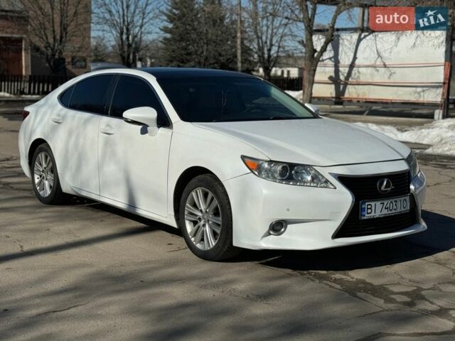 Білий Лексус ЕС, об'ємом двигуна 3.5 л та пробігом 271 тис. км за 12999 $, фото 4 на Automoto.ua