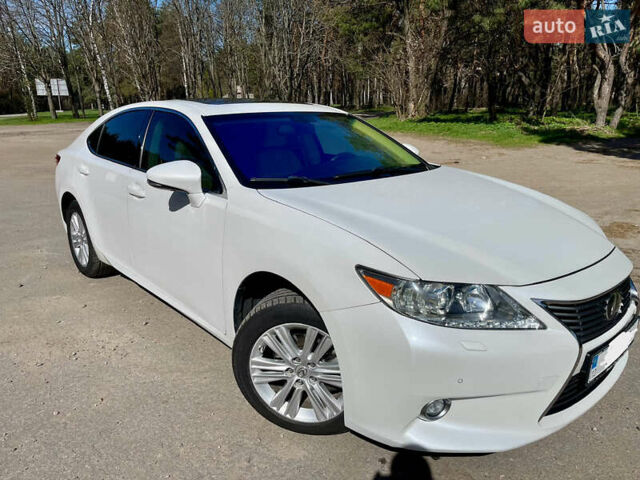 Білий Лексус ЕС, об'ємом двигуна 3.46 л та пробігом 165 тис. км за 20600 $, фото 8 на Automoto.ua