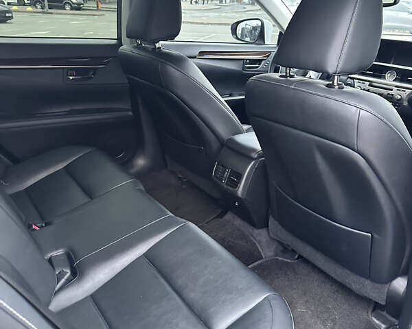 Білий Лексус ЕС, об'ємом двигуна 2.49 л та пробігом 228 тис. км за 17300 $, фото 38 на Automoto.ua