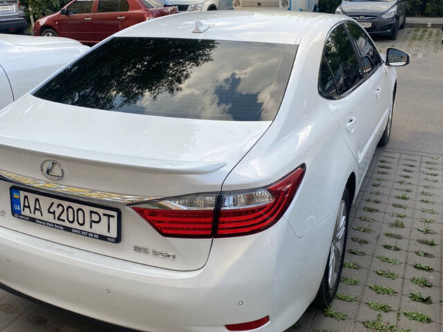 Білий Лексус ЕС, об'ємом двигуна 3.5 л та пробігом 130 тис. км за 23500 $, фото 2 на Automoto.ua