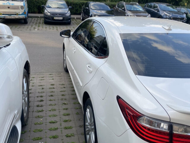 Білий Лексус ЕС, об'ємом двигуна 3.5 л та пробігом 130 тис. км за 23500 $, фото 3 на Automoto.ua