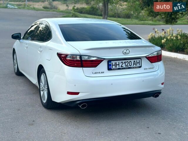 Білий Лексус ЕС, об'ємом двигуна 3.44 л та пробігом 170 тис. км за 20000 $, фото 2 на Automoto.ua