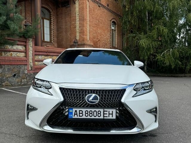 Білий Лексус ЕС, об'ємом двигуна 2.49 л та пробігом 140 тис. км за 19900 $, фото 2 на Automoto.ua