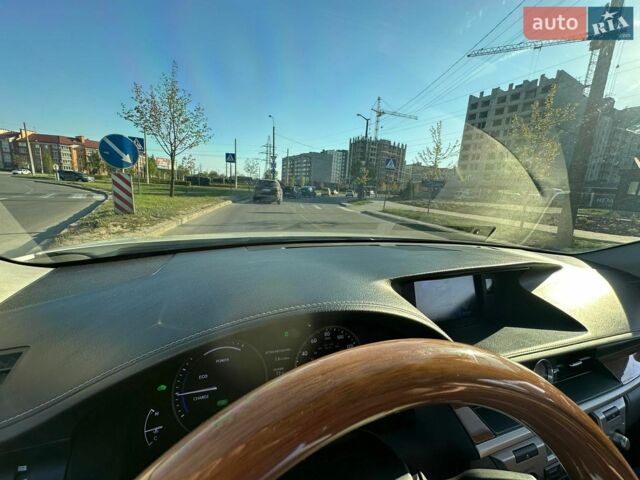 Белый Лексус ЕС, объемом двигателя 2.49 л и пробегом 160 тыс. км за 20900 $, фото 21 на Automoto.ua