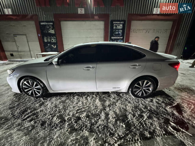 Білий Лексус ЕС, об'ємом двигуна 2.5 л та пробігом 175 тис. км за 22500 $, фото 8 на Automoto.ua
