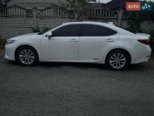 Белый Лексус ЕС, объемом двигателя 2.49 л и пробегом 127 тыс. км за 19899 $, фото 49 на Automoto.ua
