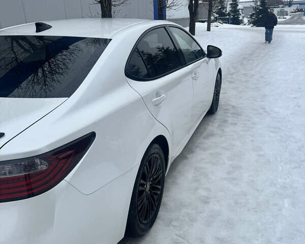 Белый Лексус ЕС, объемом двигателя 3.46 л и пробегом 158 тыс. км за 23000 $, фото 6 на Automoto.ua