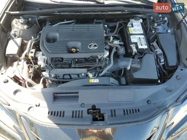 Білий Лексус ЕС, об'ємом двигуна 1.98 л та пробігом 25 тис. км за 15000 $, фото 10 на Automoto.ua